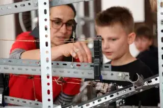 20210520_Kinder-_und_Jugendmuseum In der Kreativwerkstatt werden Kinder selbst zu Forschern