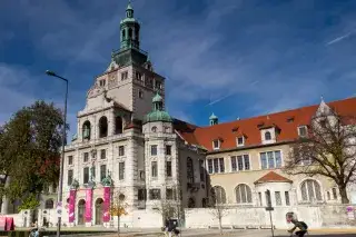 201201-bayerisches-nationalmuseum_Katy_Spichal Das Bayerische Nationalmuseum