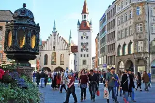 201202-marienplatz10-leonie-liebich Der Münchner Marienplatz