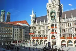 201202-marienplatz12-leonie-liebich Der Münchner Marienplatz