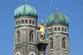 Die Türme der Münchner Frauenkirche Die Türme der Münchner Frauenkirche.