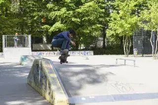 201212_massmannpark-skater_katy-spichal Skater im Maßmannpark