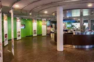 20210701_Infopoint_Museen_&_Schlösser_in_Bayern_ES Der Infopoint von innen