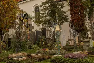 20201212_Friedhof_Bogenhausen Der Friedhof Bogenhausen ist die letzte Ruhestätte für viele Künstler