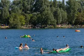 20201223_9_Badeseen Im Sommer gut besucht: Der Feldmochinger See