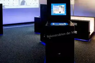 20210624_Münchner Kaiserburg_ES Interessante Multimedia-Stationen in der Kaiserburg lassen das Gesehene und Gehörte vertiefen