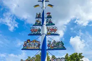Maibaum - Symbolbild Maibaum - Symbolbild