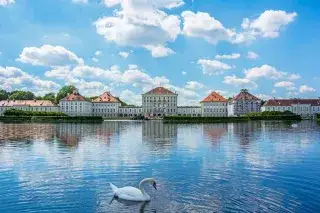 Schloss Nymphenburg im Sommer