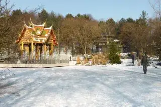 2022_04_18_Pagode_Westpark_Winter Pagode im Westpark im Winter
