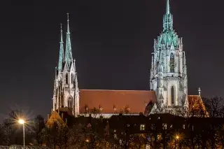 20220316_paulskirche-theresienwiese-2019_michaelhofmann St. Pauls Kirche an der Theresienwiese