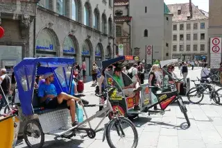 Rikschas am Marienplatz Rikschas am Marienplatz