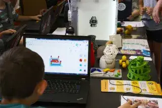 FabLab beim KiKS FabLab beim KiKS
