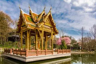 Thai Sala im Frühling Thai Sala im Frühling