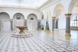 Ayzit Bostan Palast Ausstellung in der Rathausgalerie Ayzit Bostan Palast Ausstellung in der Rathausgalerie