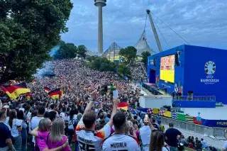 Fan Zone München 2:0 Fan Zone München 2:0