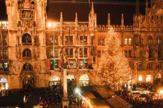 Christkindlmarkt am Marienplatz 2024 Christkindlmarkt am Marienplatz 2024