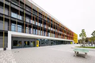 Grund- und Mittelschule an der Rockefellerstraße