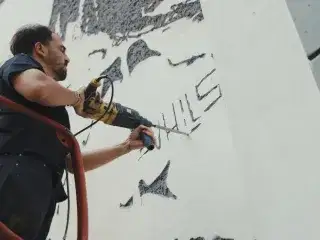 Vhils_MUCA